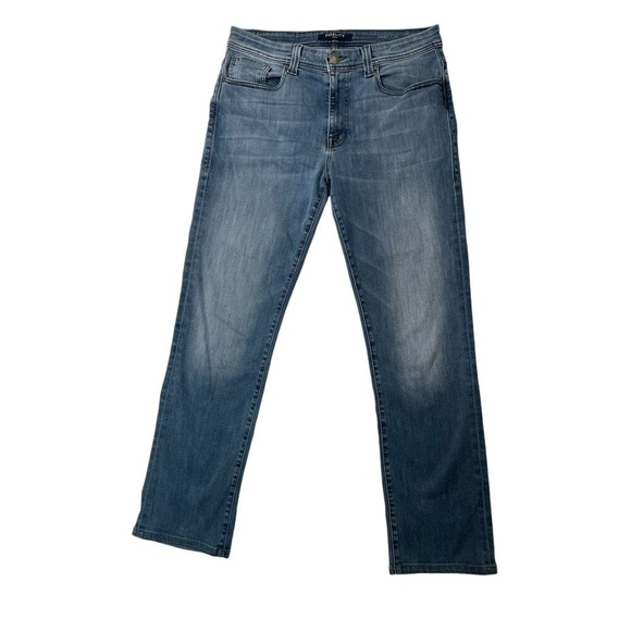 Fidelity Men's Size 34 Medium Wash Straight Leg Luxury Stretch Jeans - Picture 1 of 6